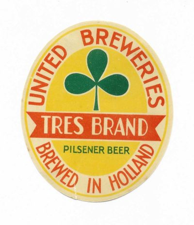 HOLLAND - UNITED BREWERIES - OLD LABEL - TRES BRAND - SMALL TEAR AT BOTTOM